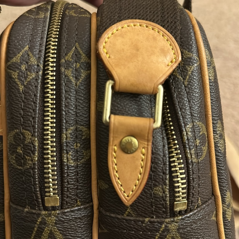 Louis Vuitton Reporter PM - Picture 8 of 10